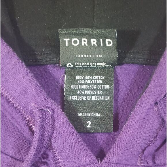 Marvel Torrid Black Panther hoodie, pullover hoodie. Size Size Large - Picture 5 of 8